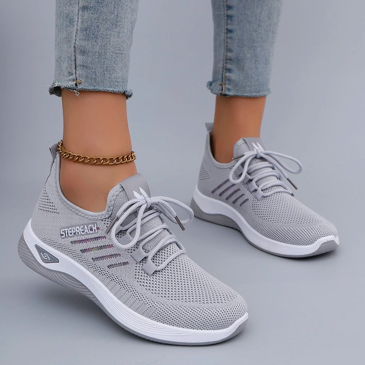 Wellstride™ נעלי ספורט נשים